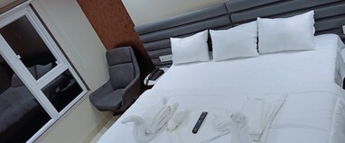 KIWI INN Hotel Ujjain