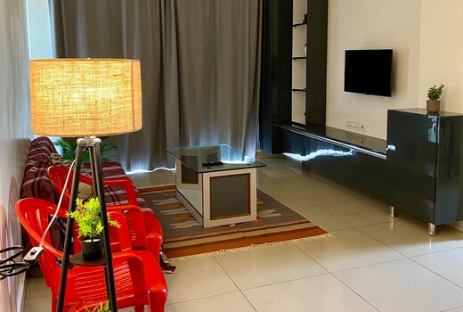 New Cozy 2BHK Home | Fully Equipped