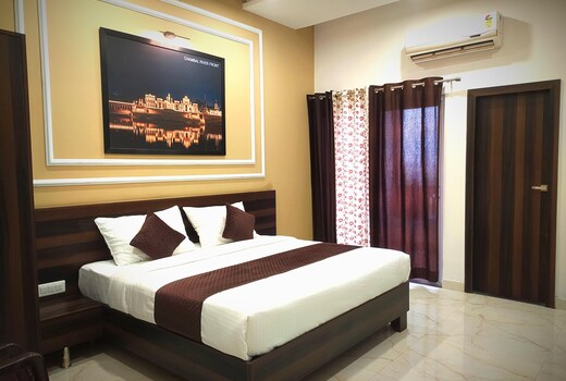 Yashoda Palace