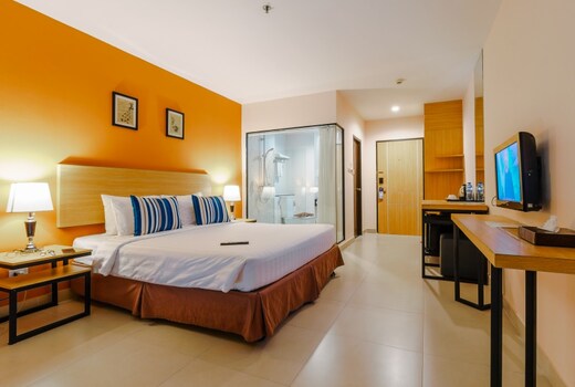 Vogue Hotel Pattaya