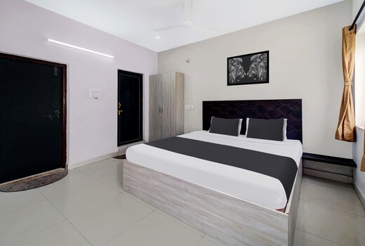Hotel O Hospice34Vizag