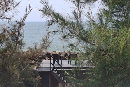 Lucas Beach House Fort Cochin