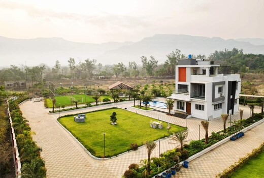 The Royale Estate 5bhk Villa Turf Big Pool