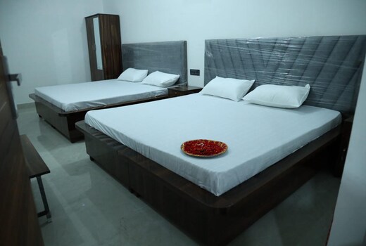 B HEAVEN GUEST HOUSE