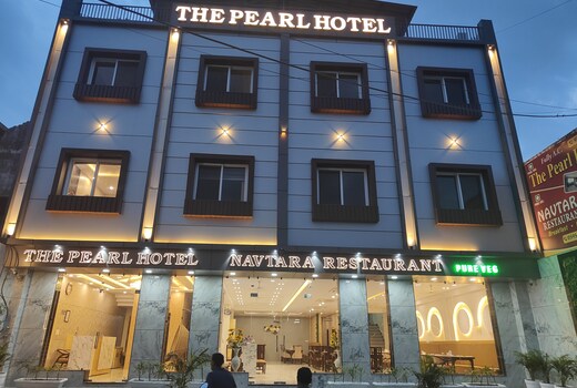 The pearl hotel