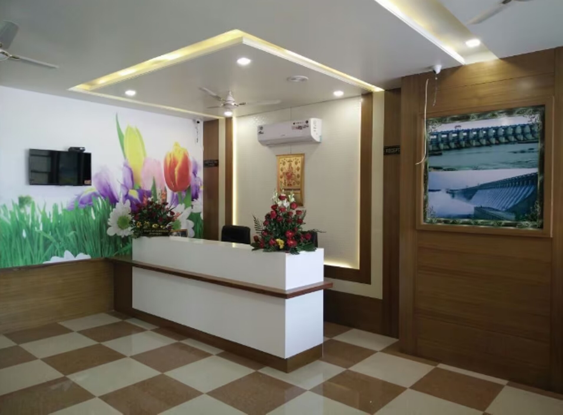 Main gallery