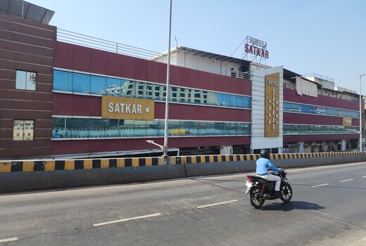Hotel Satkar