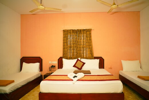 Hotel Raaj Bhaavan - Nungambakkam