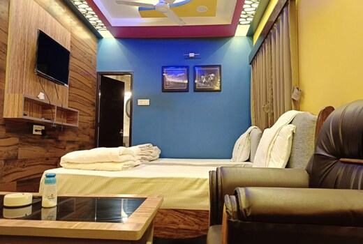 HOTEL GODAVARI