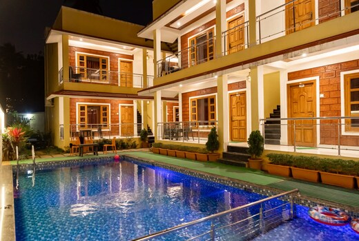 Hotel Nagaonkars Palace