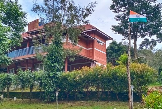 I-ROOMZ Donimoole Homestay
