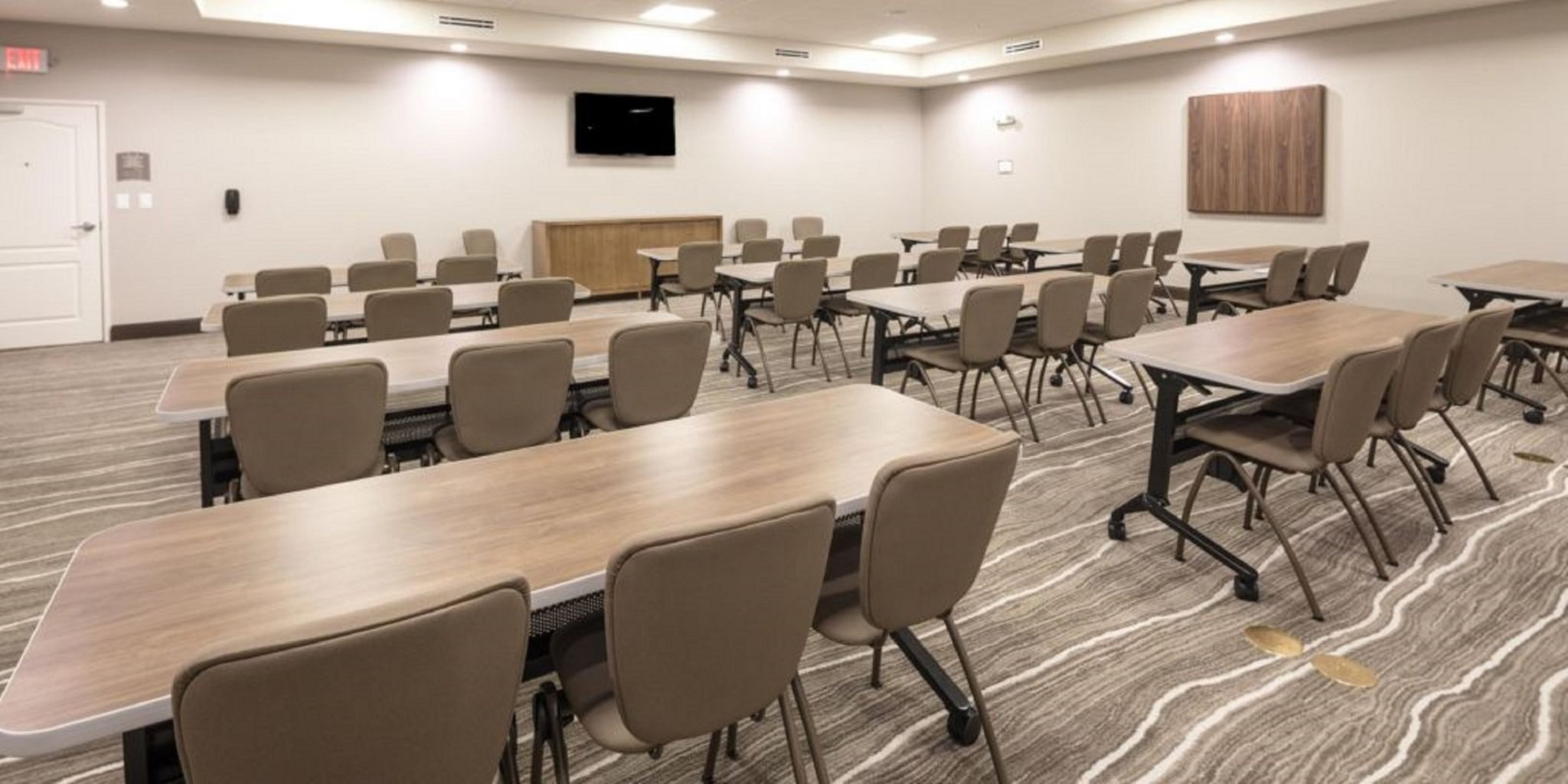 Staybridge Suites - Denton