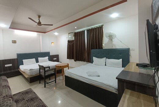 New Holiday Inn