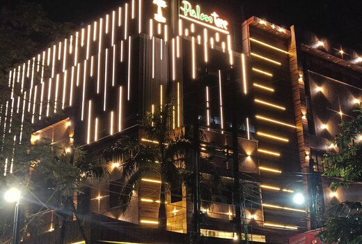 Palm Tree Hotel & Restaurant