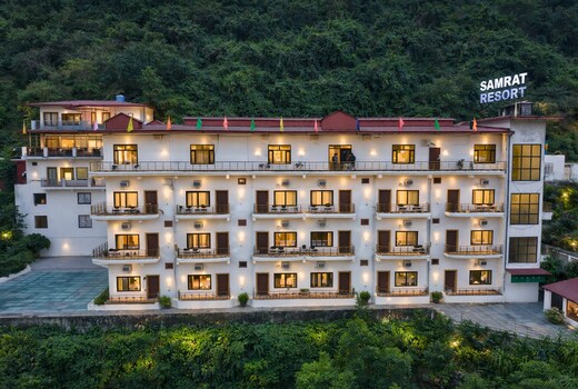 Samrat Hotel & Resort