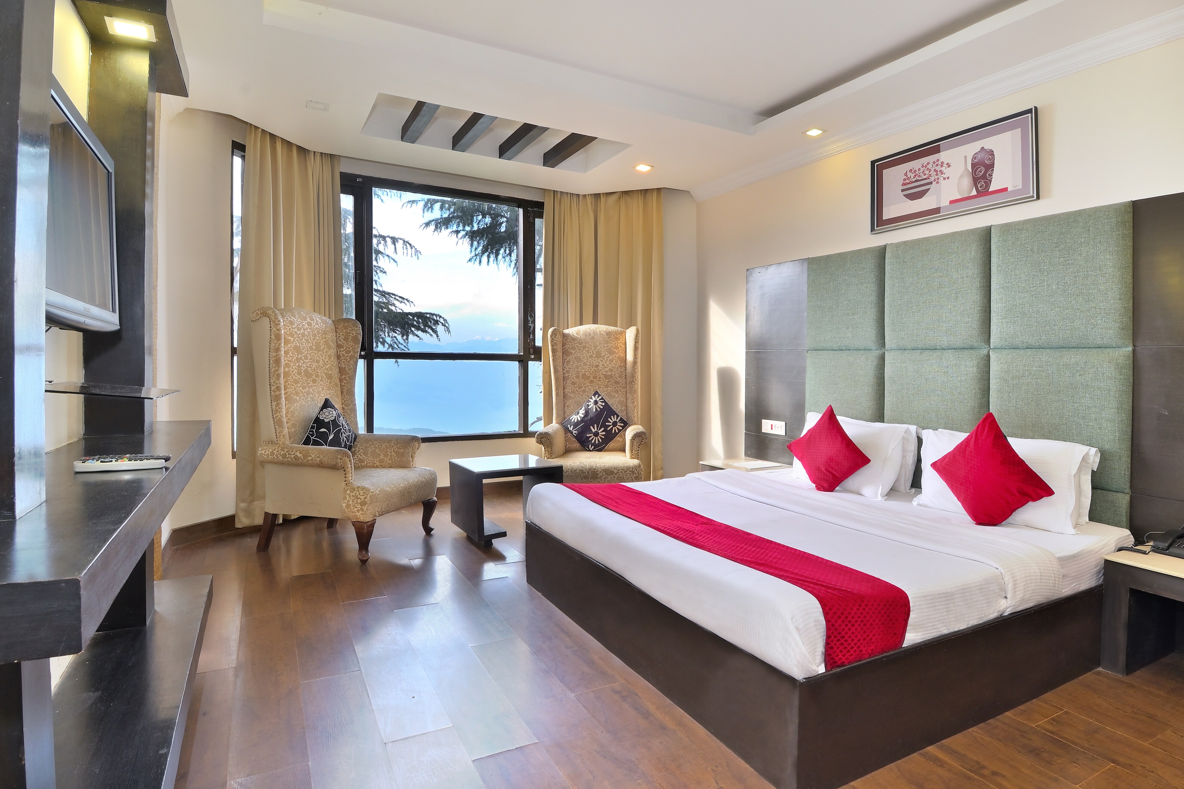 Hotel MGM 1 I Mall Road