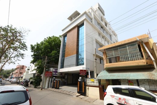 Hotel Akil Residency