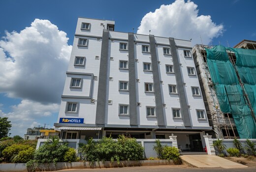 FabHotel SSR Ikon Suites - Nr. Hyderabad Central University, Kondapur