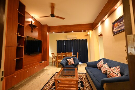 Sky s Luxe 2 BHK Cozy apartment Benaulim Beach