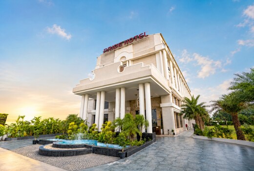 Pride Hotel & Convention Centre Indore