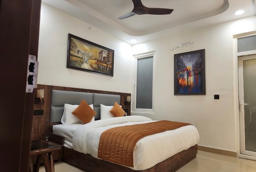 Hotel River view guest house
