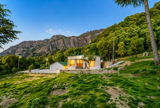 Kuriyana Stay |2BR| A Secluded Heaven by Homeyhuts