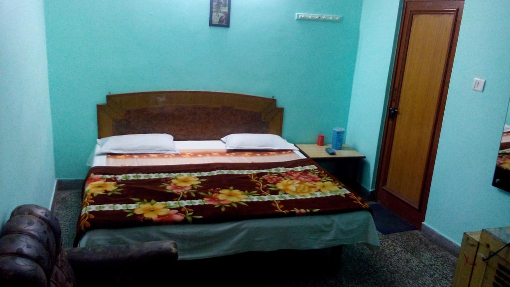 Hotel Surya Lodge