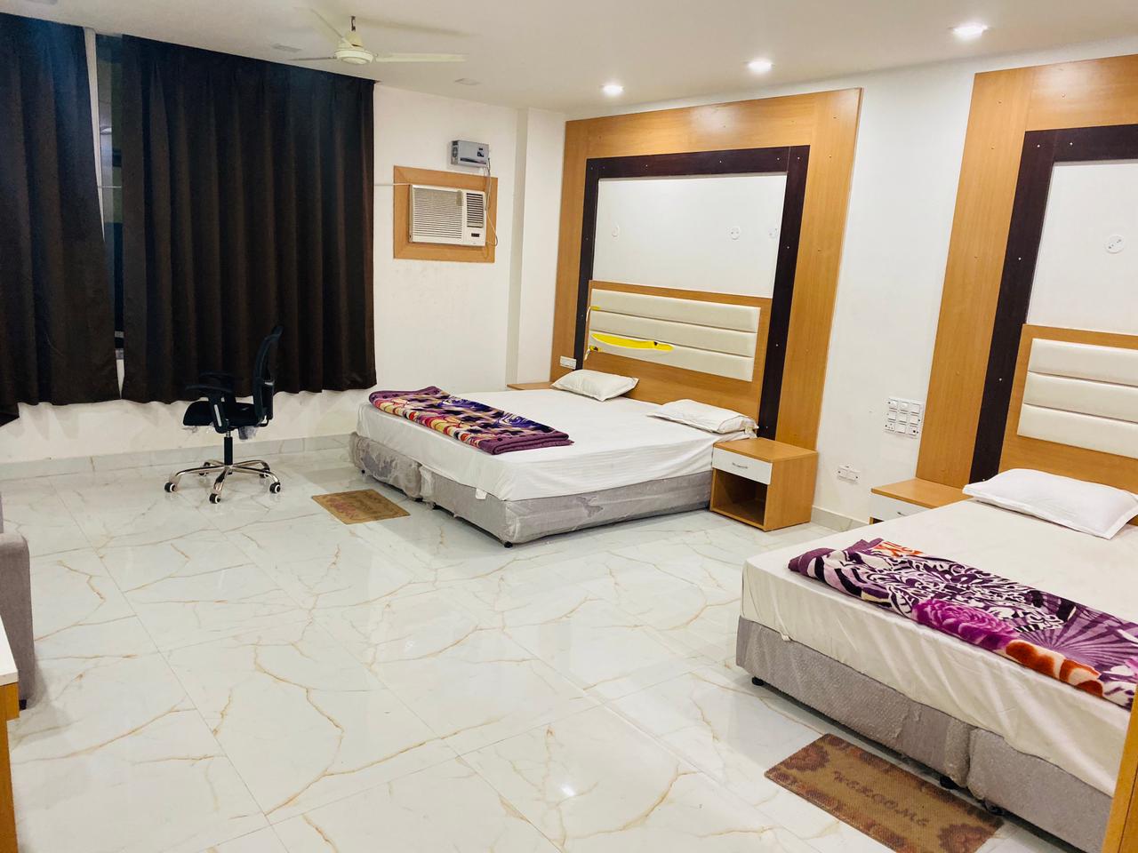Hotel Gayatri Palace