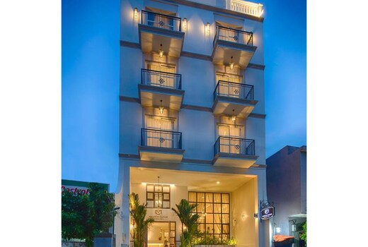 Maison De Camille Boutique Hotel