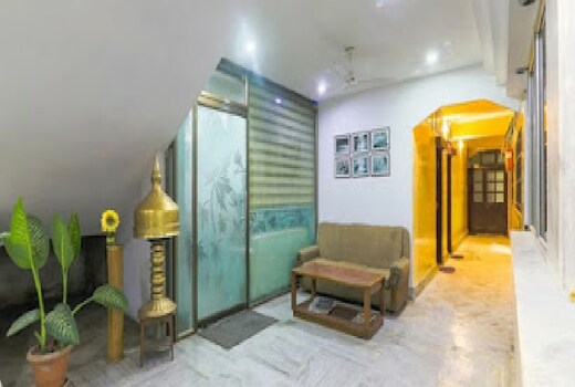 Hotel Abhijat