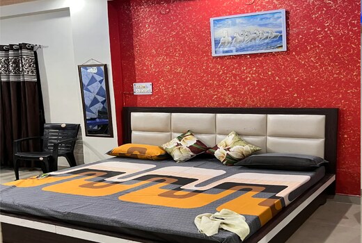 Dream Wood Homes Near Holy River Ganga