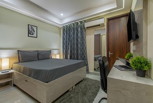 Hotel Rose Villa, Artemis Hospital Road, Sec 51