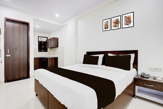 Super Hotel O By OYO DD Green Residency