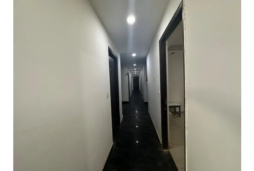 FabHotel Snereya