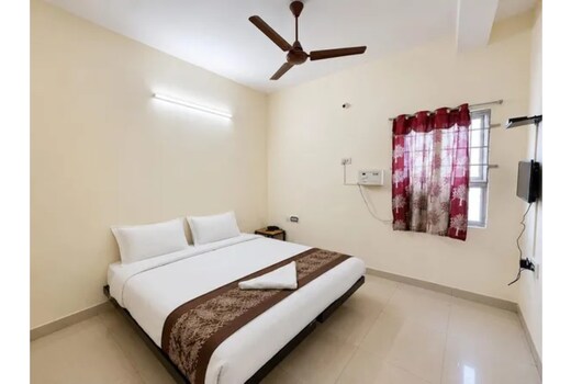 FabHotel Mara Residency