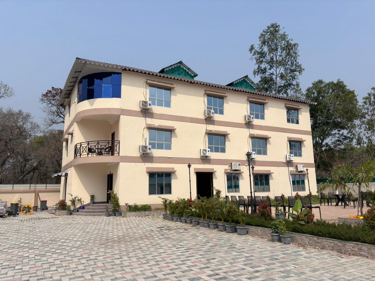Chilapata Alpine Resort