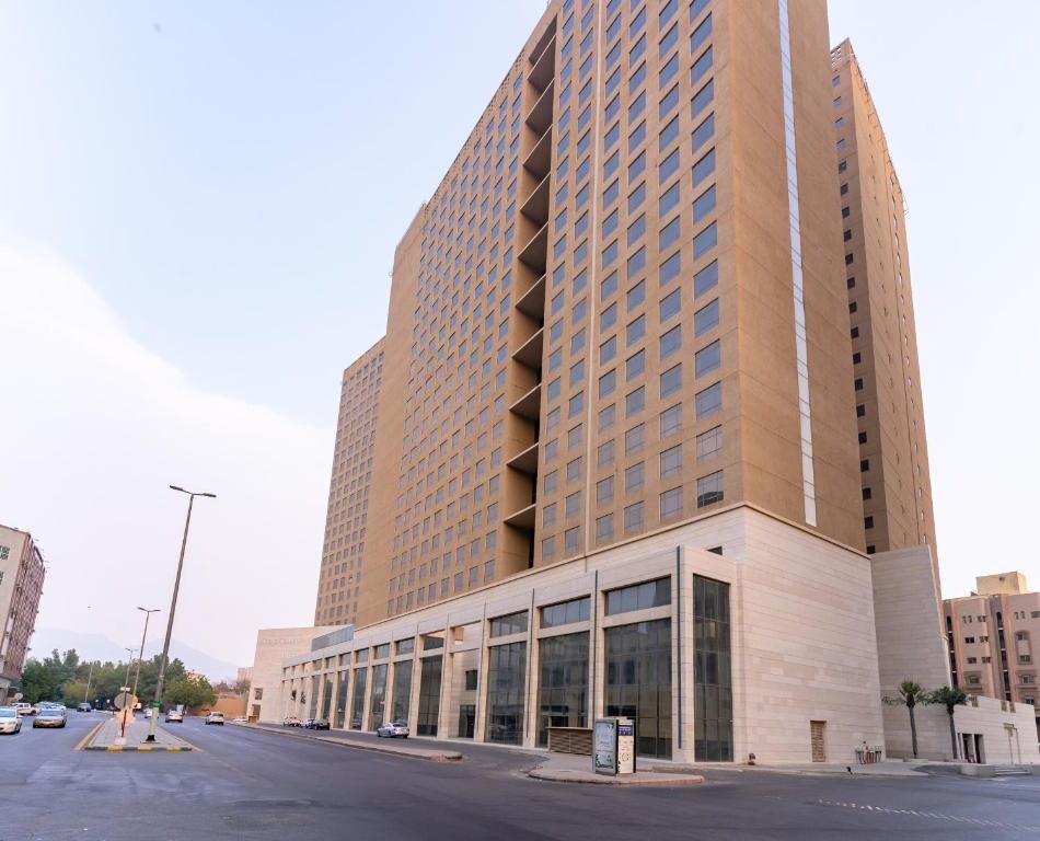 Al Hidayah Towers & Hotel