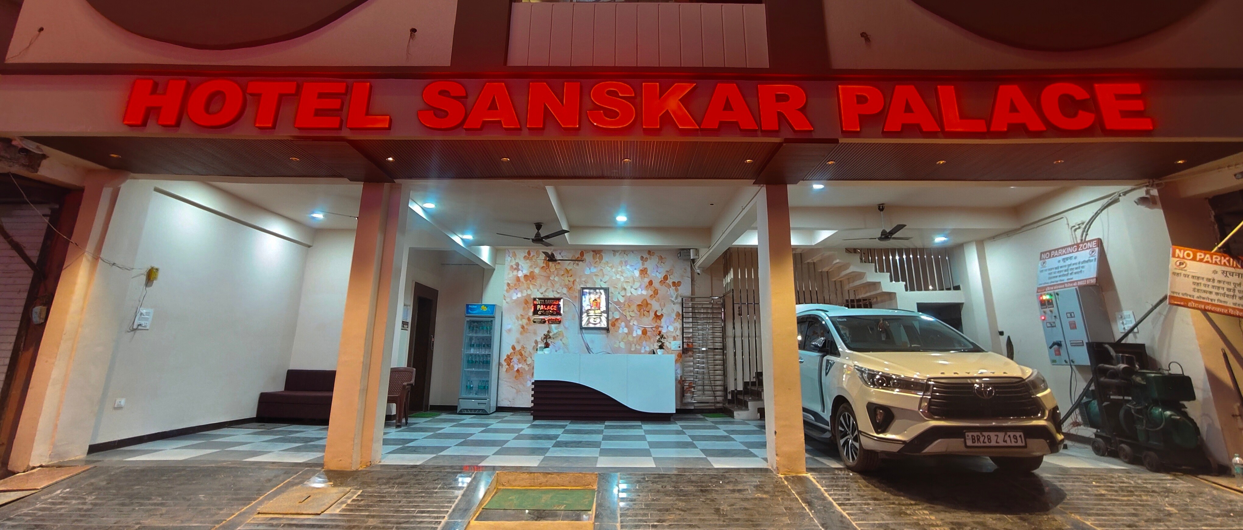 Main gallery