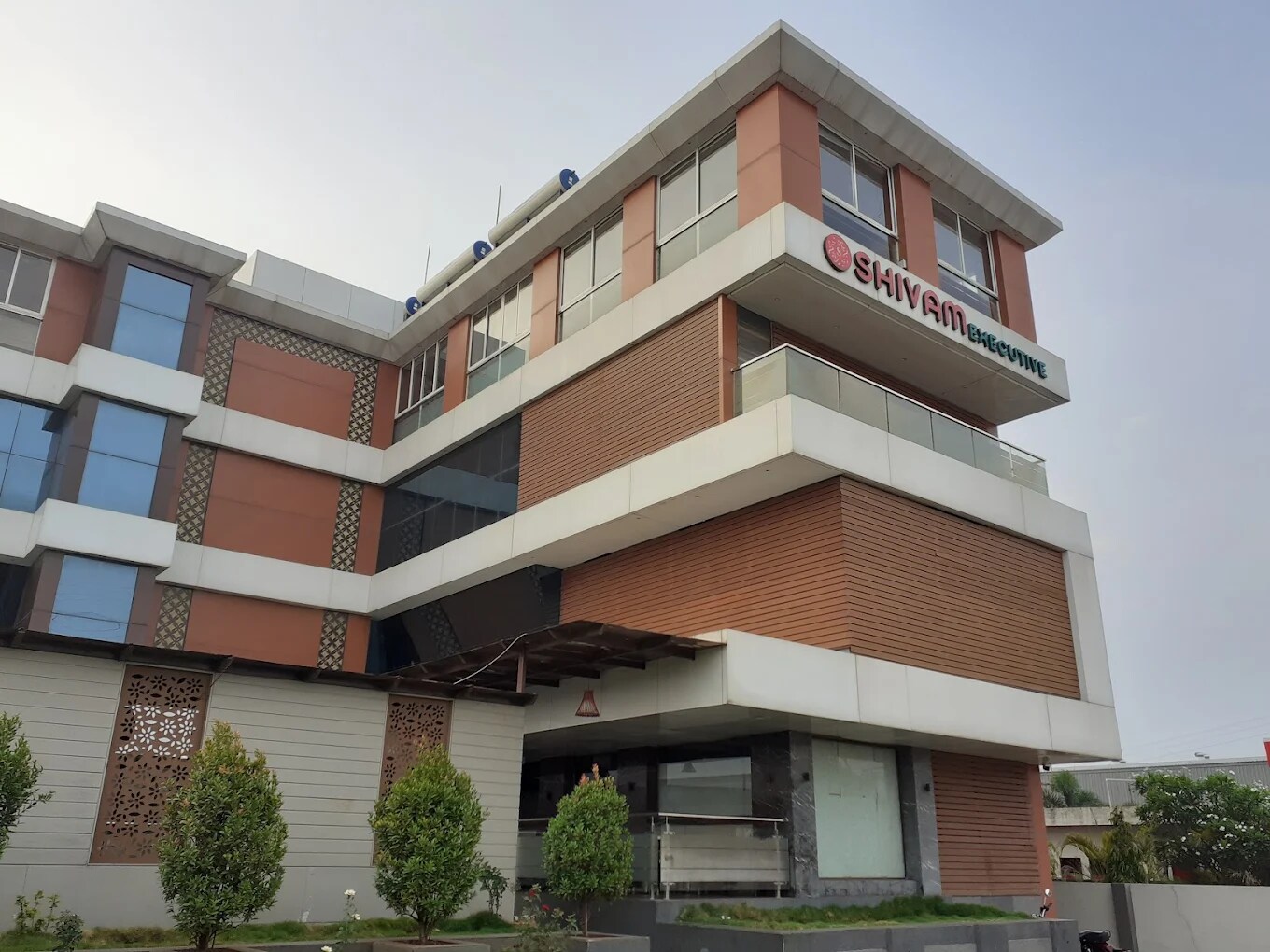 Hotel Shivam Executive