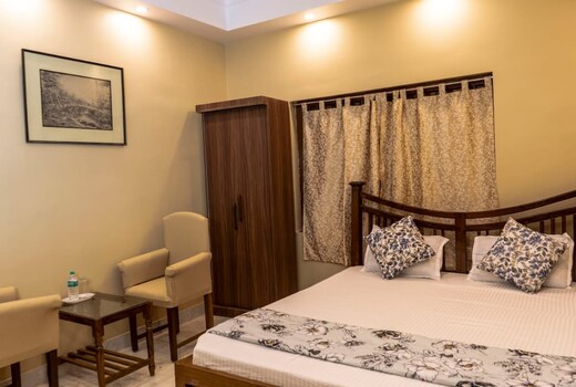 Lake city home stay