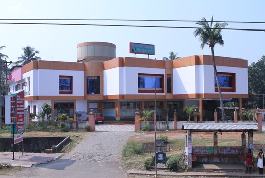 Hotel Kadambari Regency