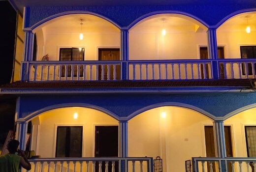 Dom's Inn
