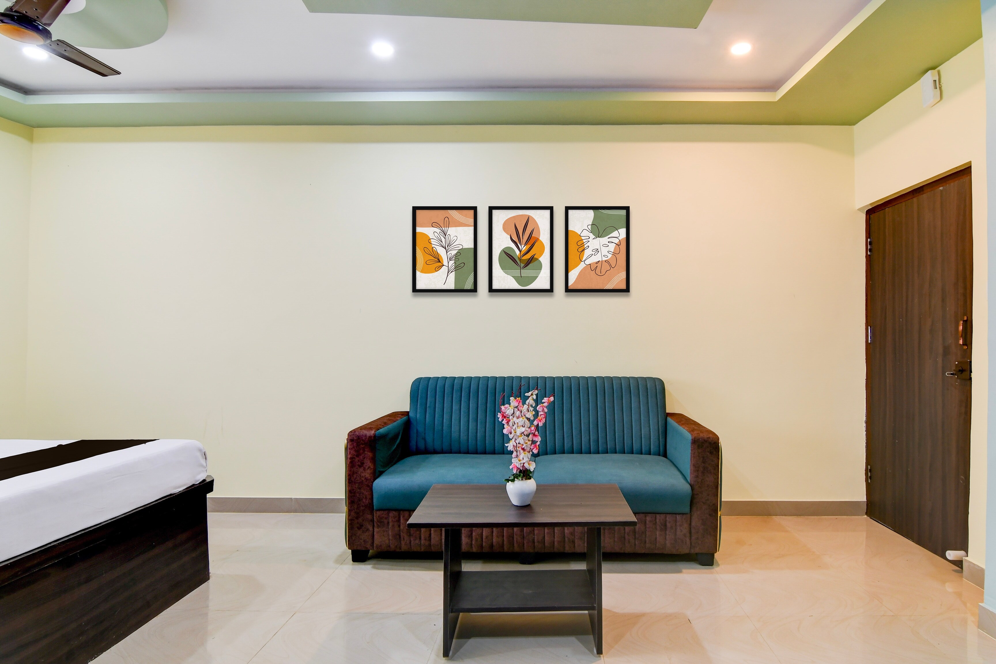 Hotel O Relax International