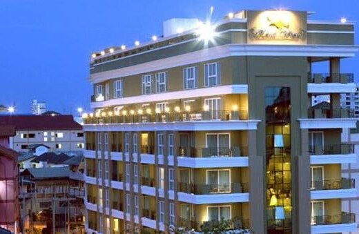 LK Royal Wing Hotel