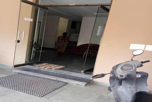 Shiraj Regency Guest House