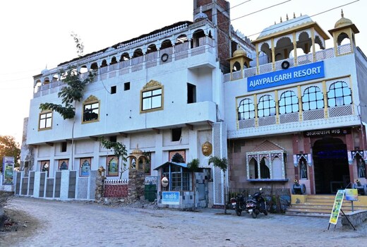 AJAYPAL GARH RESORT