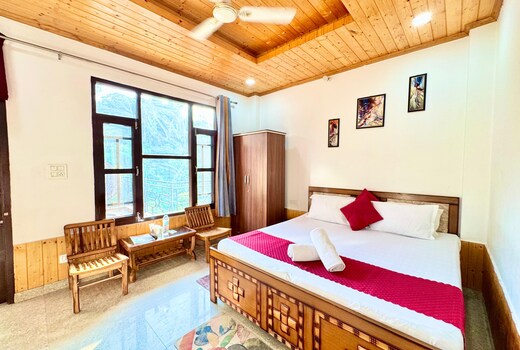 YUG Homestay