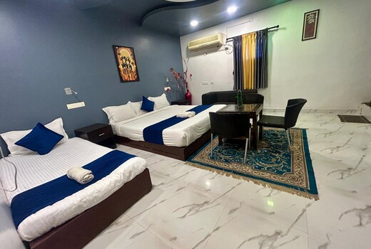 Infinity Beach Stays.