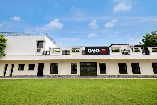 Hotel O Ambuja City Centre Mall Formerly Amar Marriage Palace