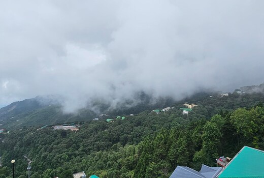 Padam Hotel